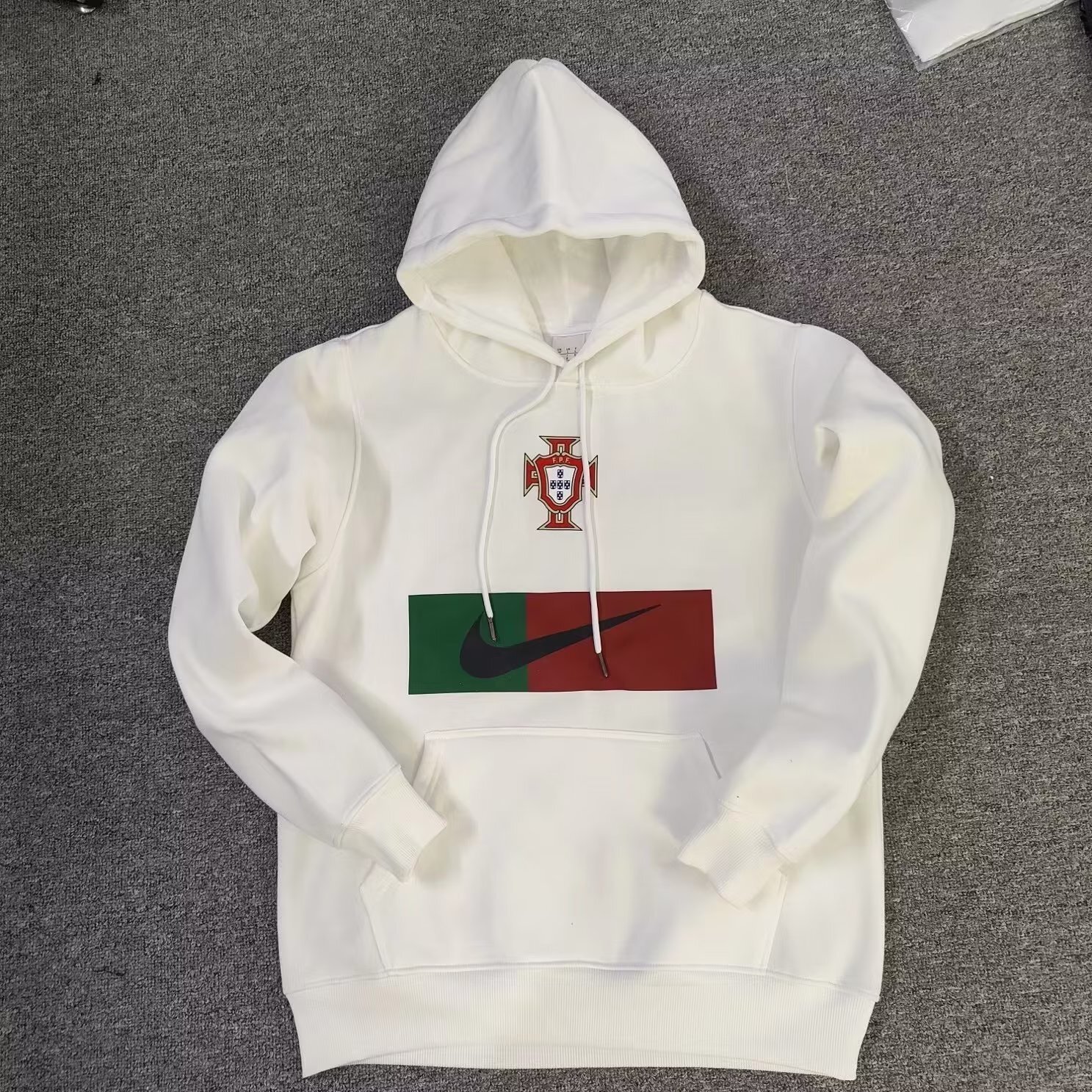 2022 Portugal Hoodie 3