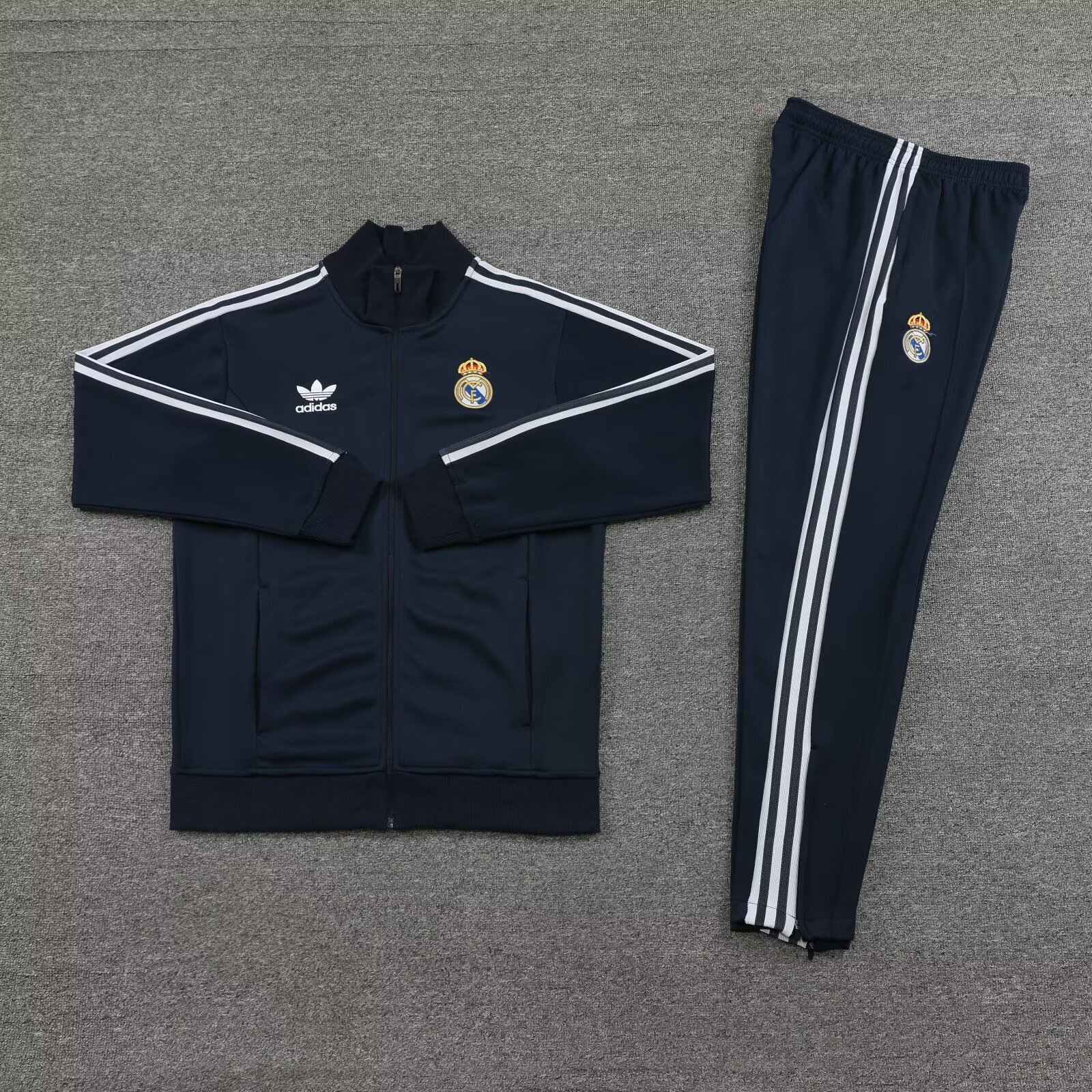 24-25 Real Madrid Jackets Football Shirts 2