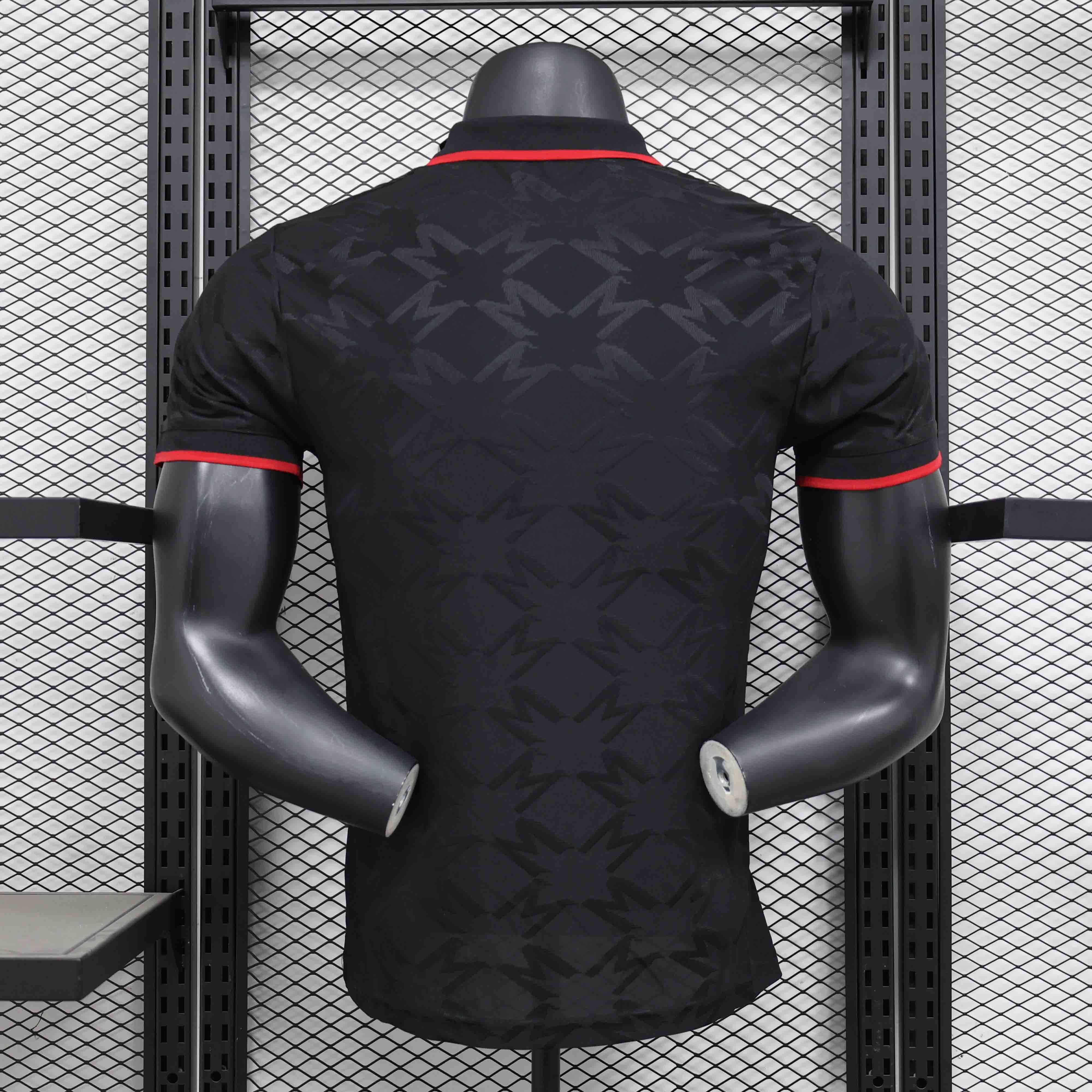 24-25 Manchester United Black Special Edition Kit Player Version Shirt AAAAJersey Supplier Yupo 1