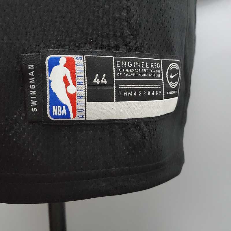 LAVINE#8 Chicago Bulls Black 3
