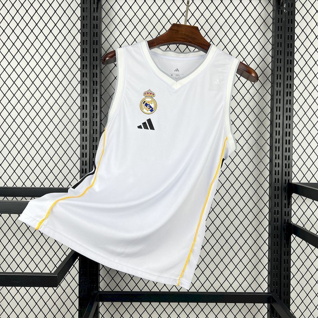 25-26 Real Madrid Vest Football Uniforms AAAAJersey Supplier Yupoo
