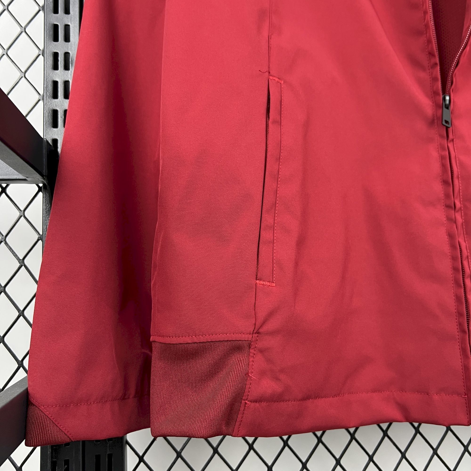 05-06 Arsenal Retro Red Windbreaker Jackets Yupoo 1