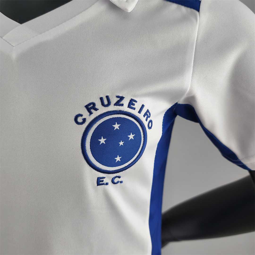 22-23 Cruzeiro away kids kit 7