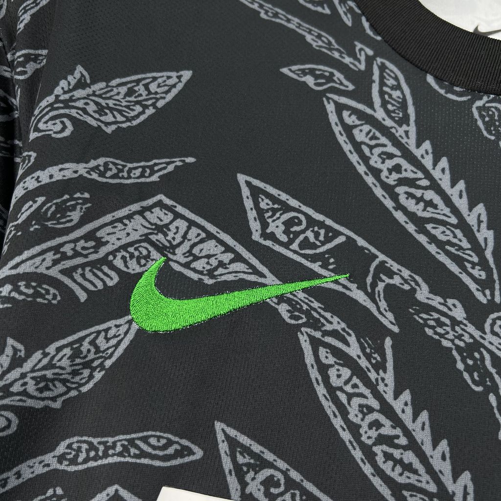 25-26 Lisbon Mens Goalkeeper Kit Football T-Shirt AAAAJersey Supply Yupoo 6 4