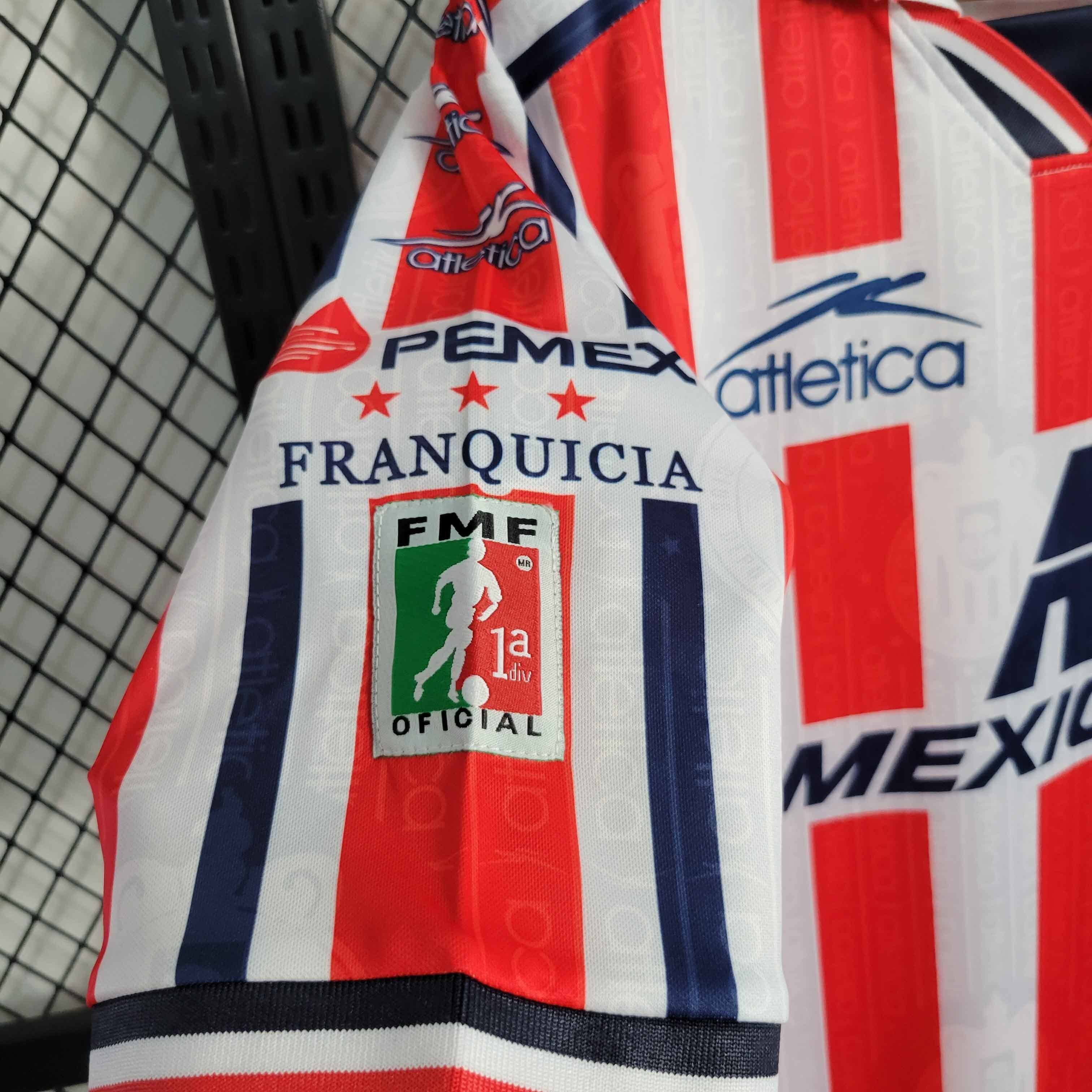 06-07 Retro Chivas Home S-XXL 3