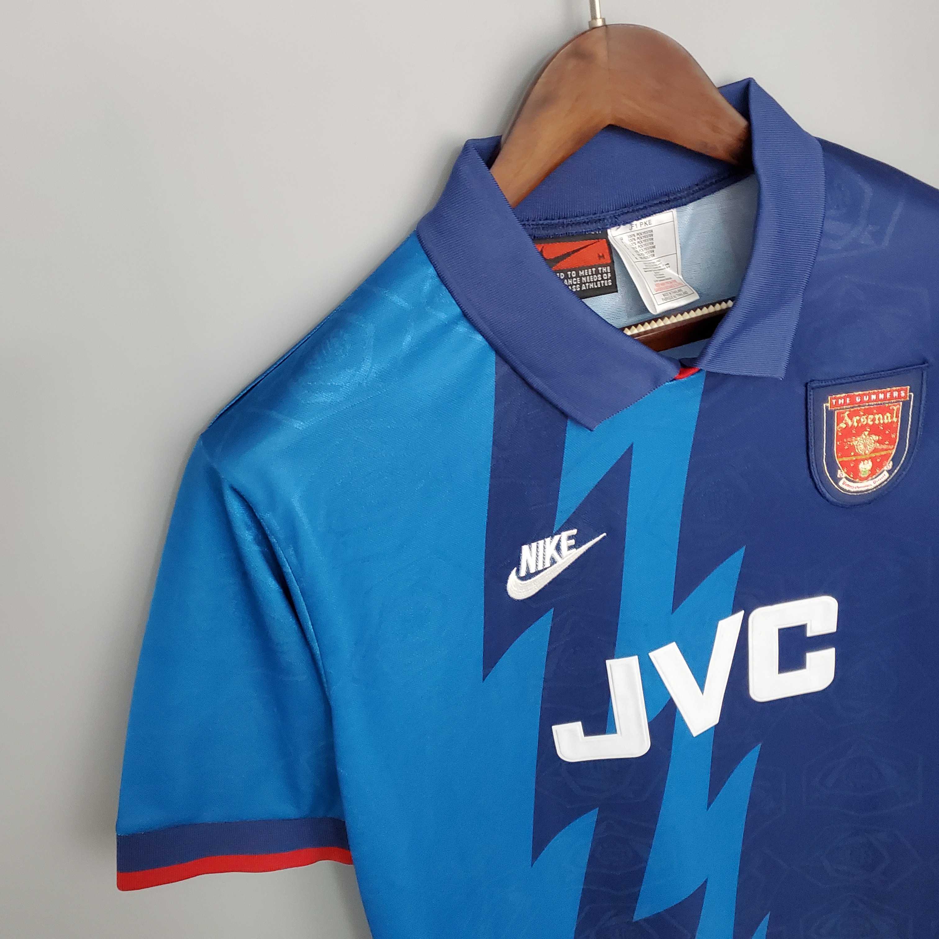 95-96 Arsenal away 2
