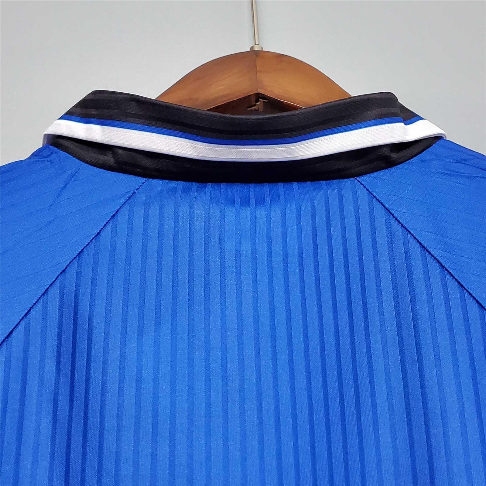 96-98 Manchester United third away blue 1