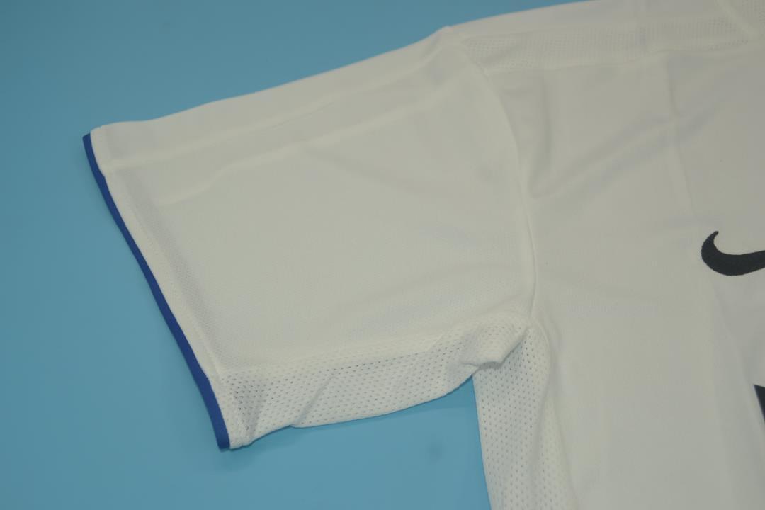 02-03 Inter Milan away white 14