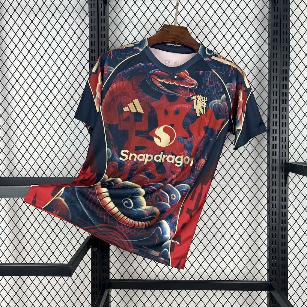 25-26 Manchester United Chinese Snake Year Shirt Football Uniform AAAAJersey Supply Yupoo