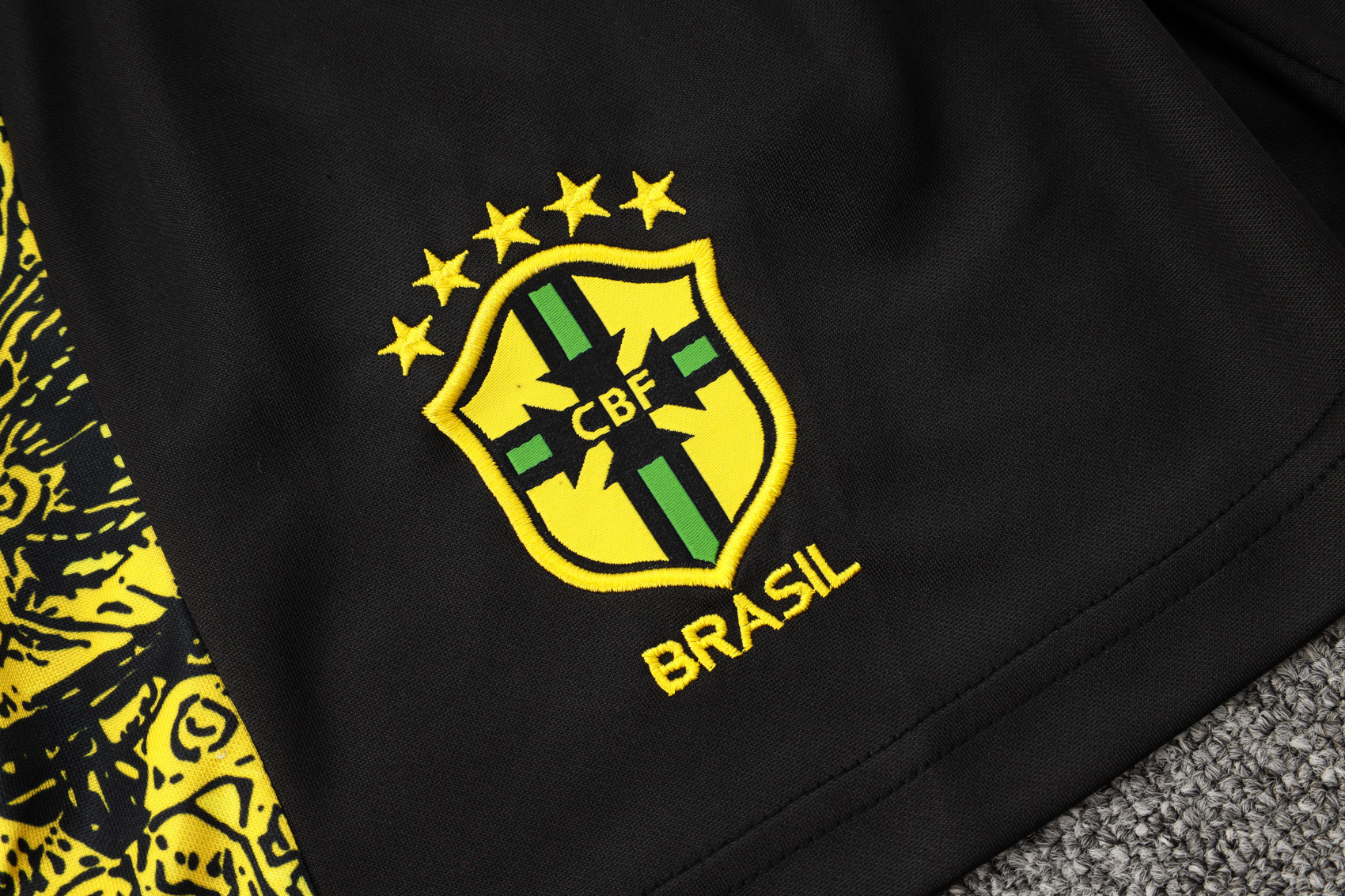 2024 Brazil Christ the Redeemer Yellow Vest Kit Soccer AAAAJersey Yupoo 2