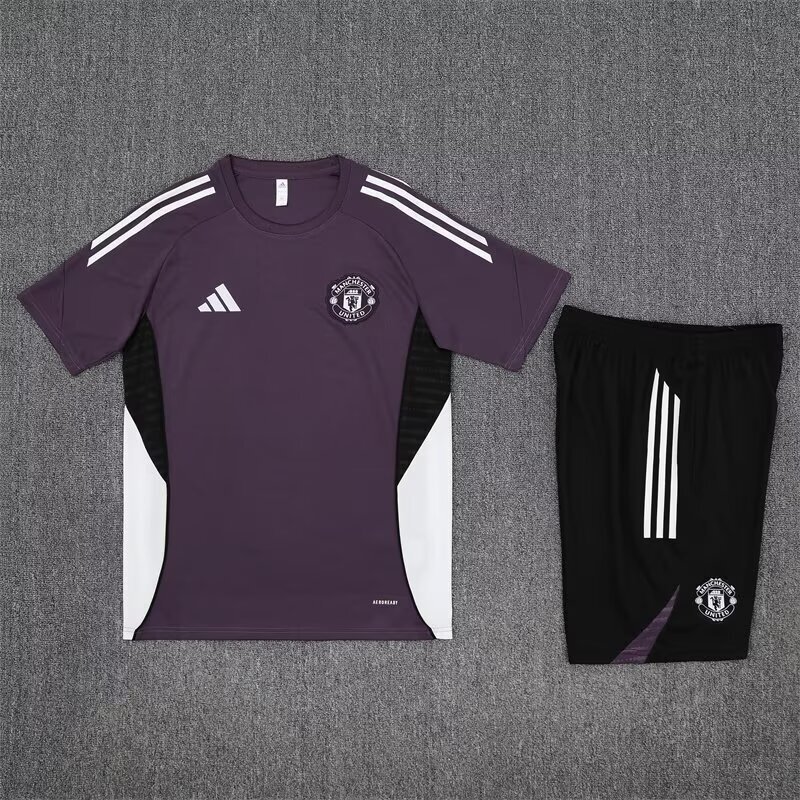 25-26 Manchester United Training Kit Soccer AAAAJersey Yupoo 2