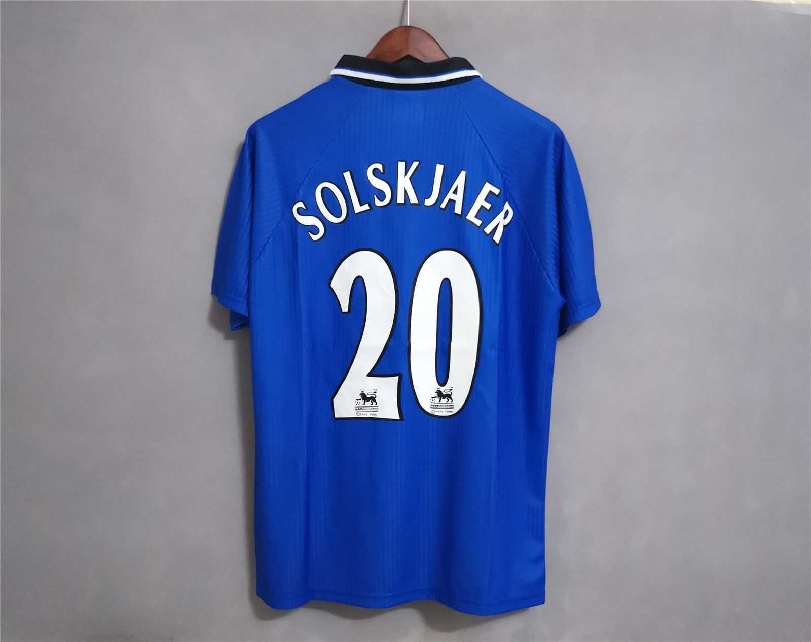 96-98 Manchester United third away blue 4