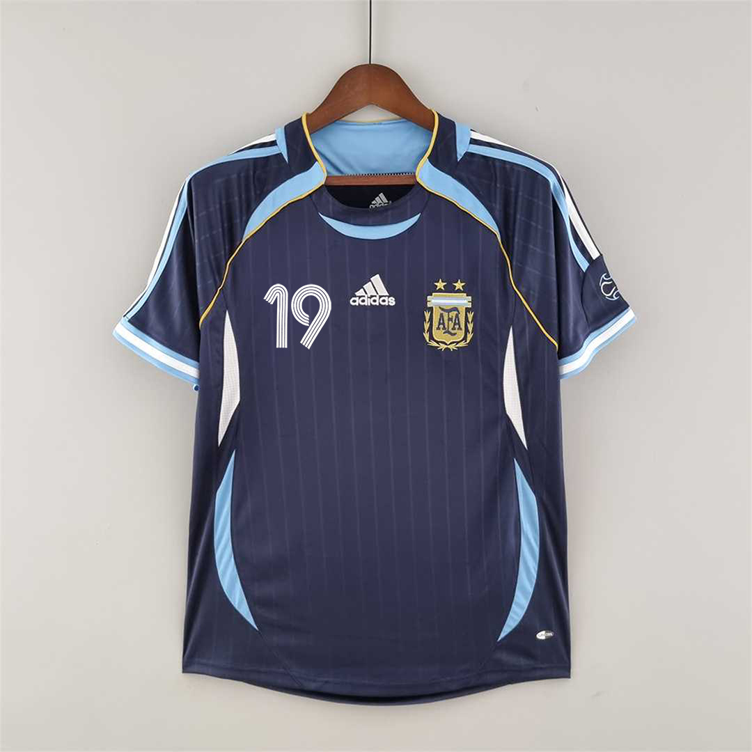 2006 Argentina away