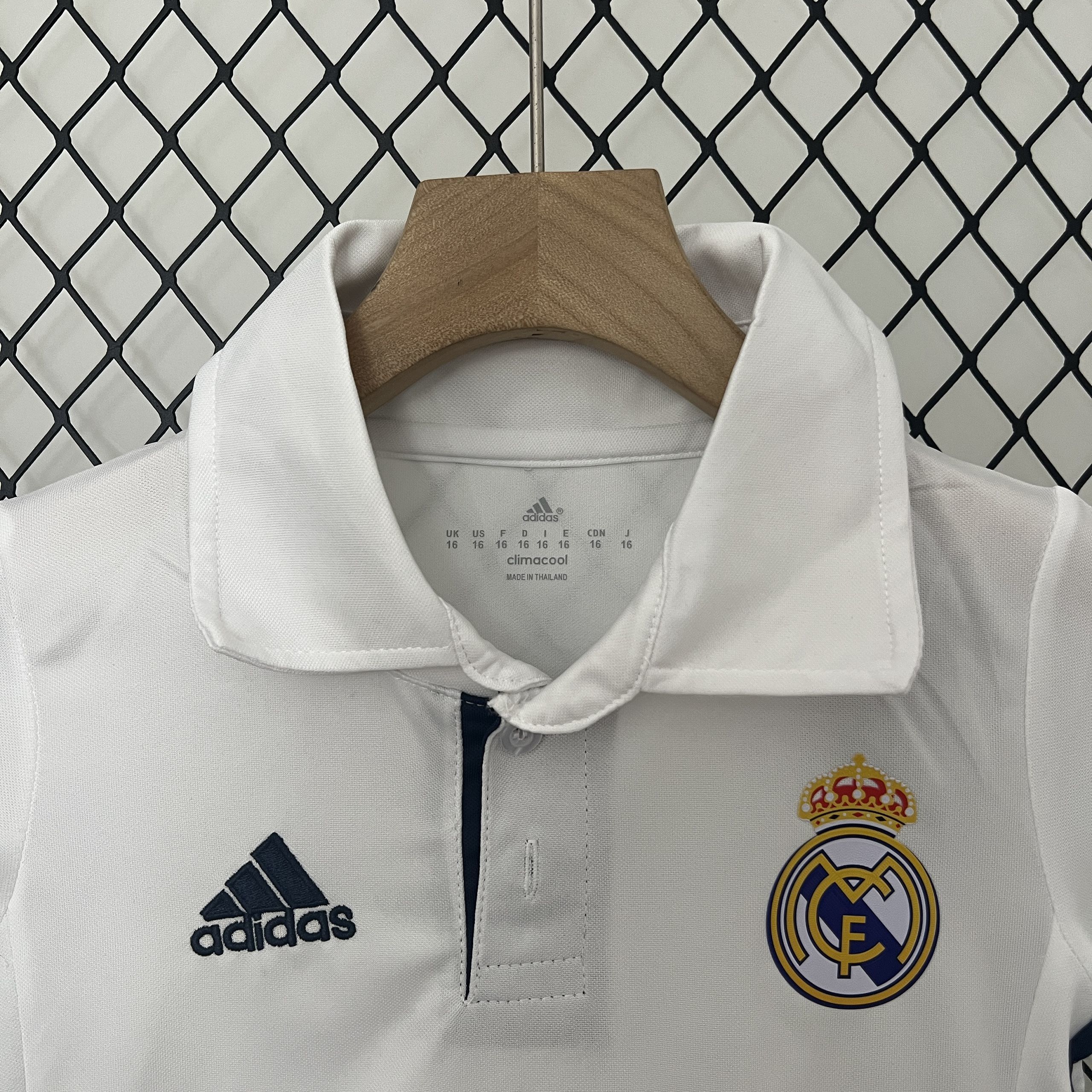 16-17 Real Madrid Home Retro Kid Kits Children Sets Best Jerseys Yupoo 7