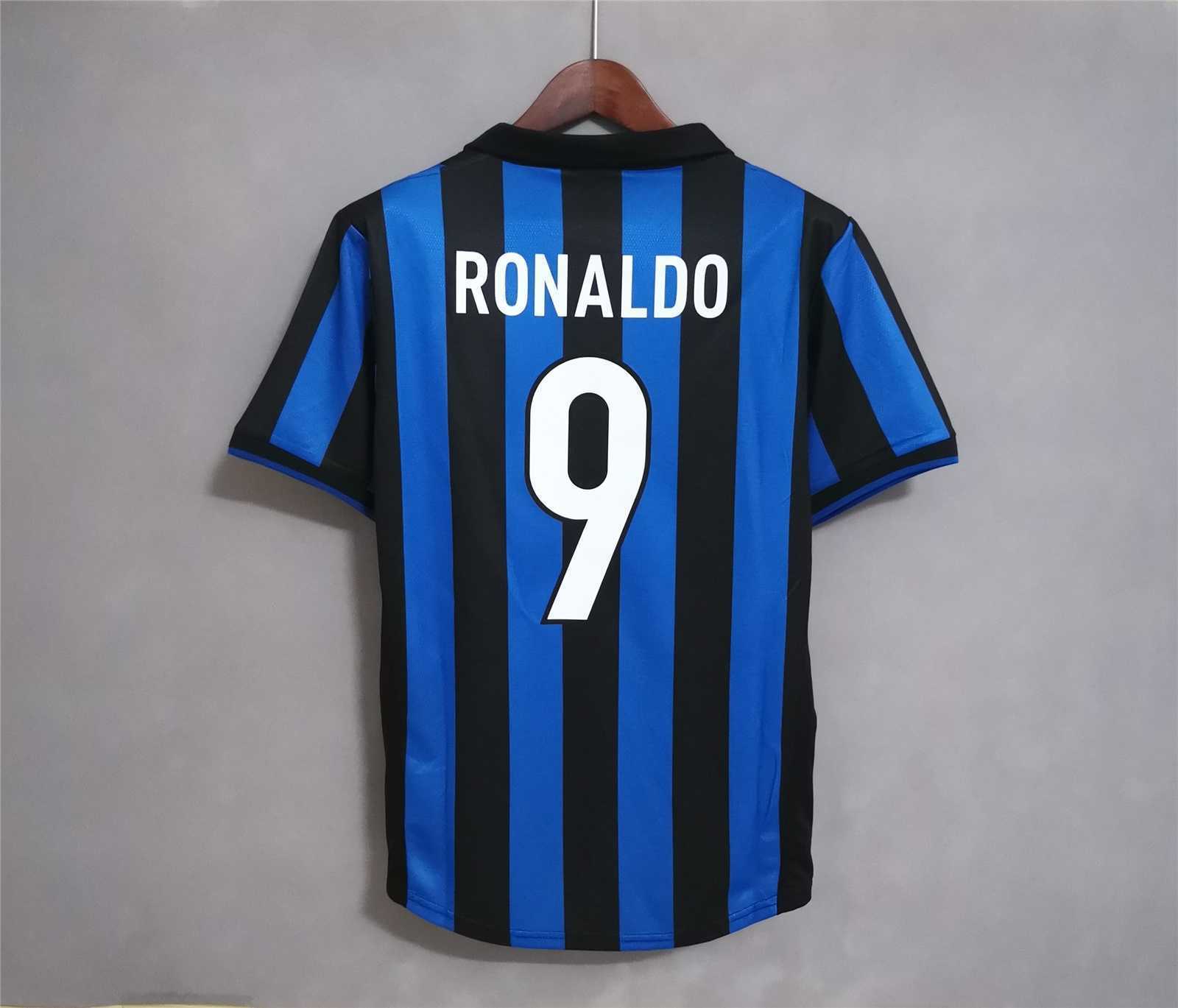 98-99 Inter Milan home blue 8