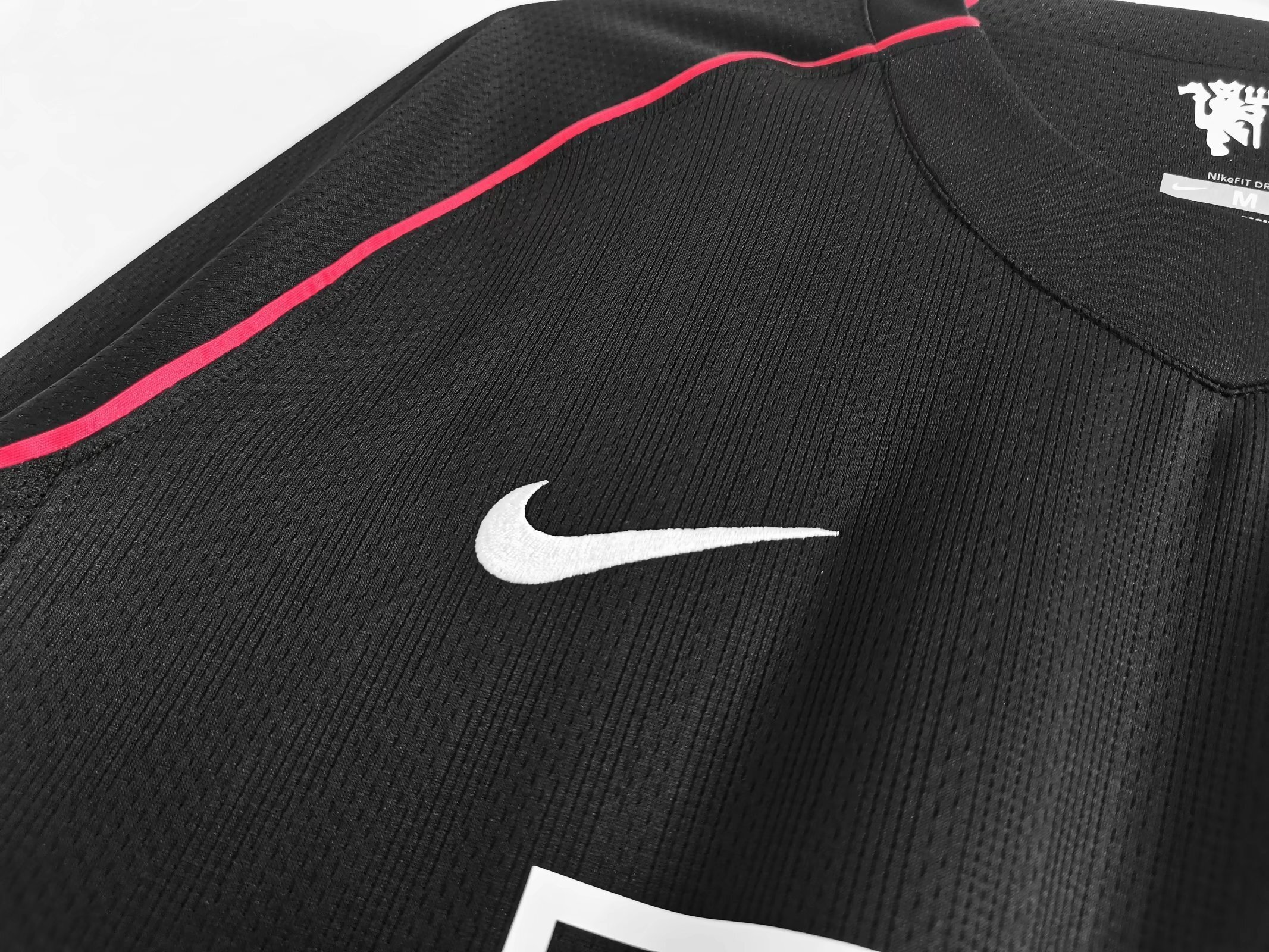 07-08 Manchester United away long sleeve 3