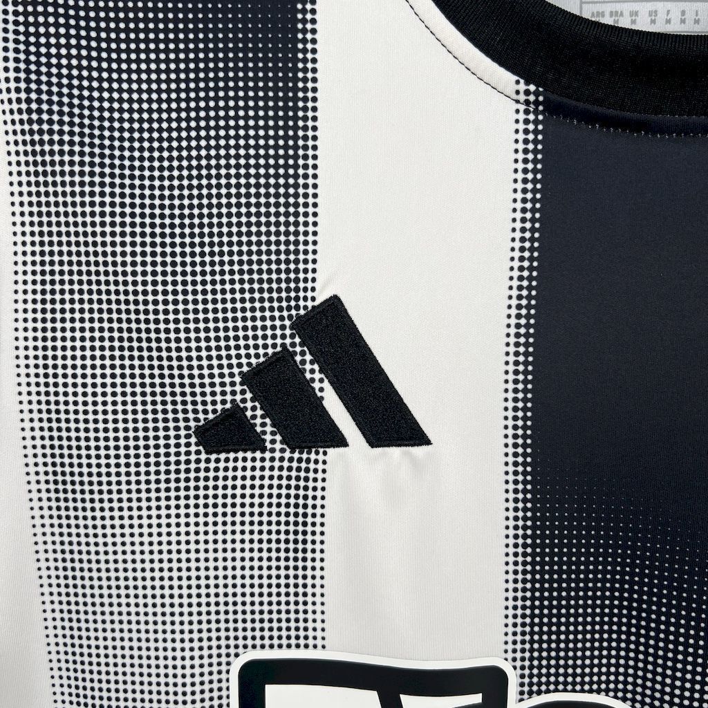 25-26 Newcastle Home Kit Football T-Shirt AAAAJersey Yupoo 6