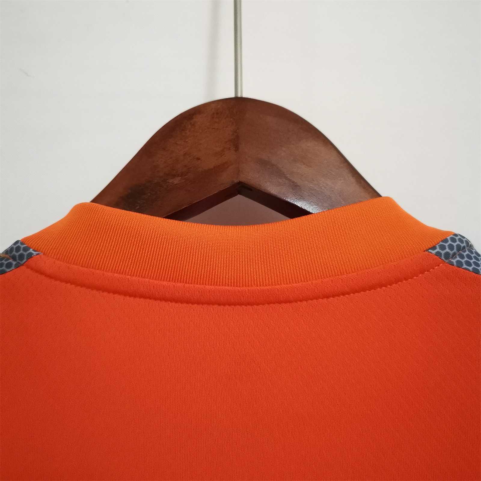 22-23 University of Chile orange training suit 8