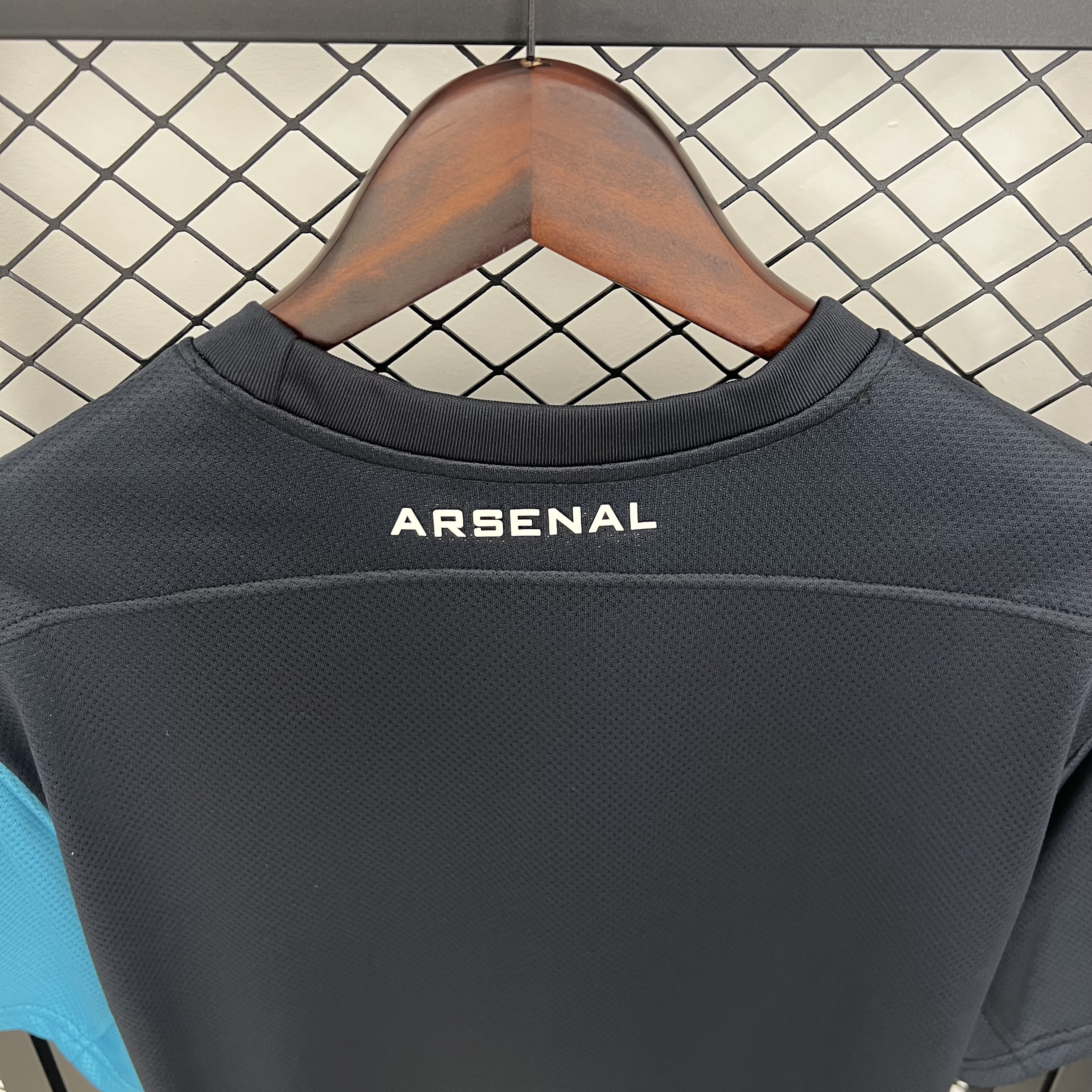 11-12 Arsenal Away Retro Kit Vintage Shirt AAAAJersey Supplier Yupoo 5