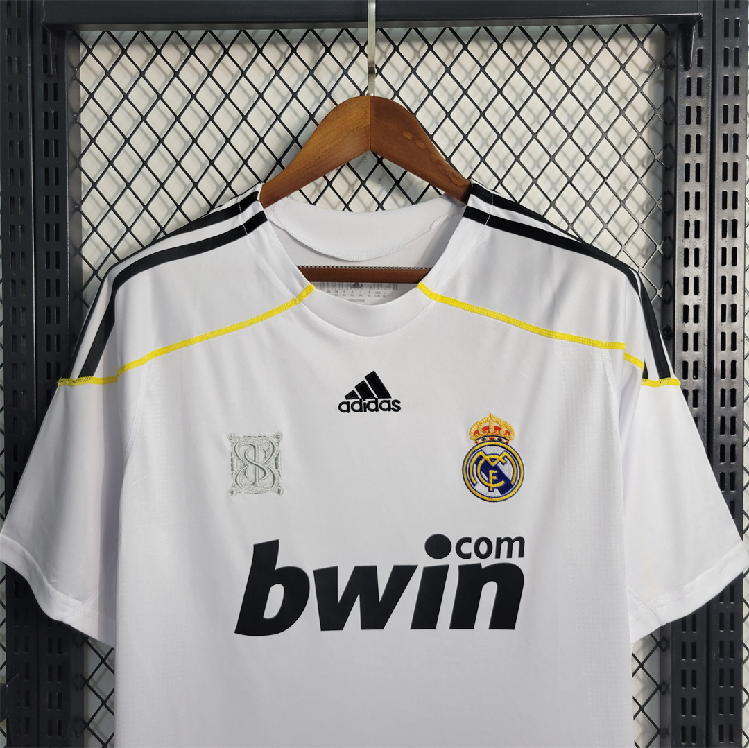 09-10 Real Madrid home 9
