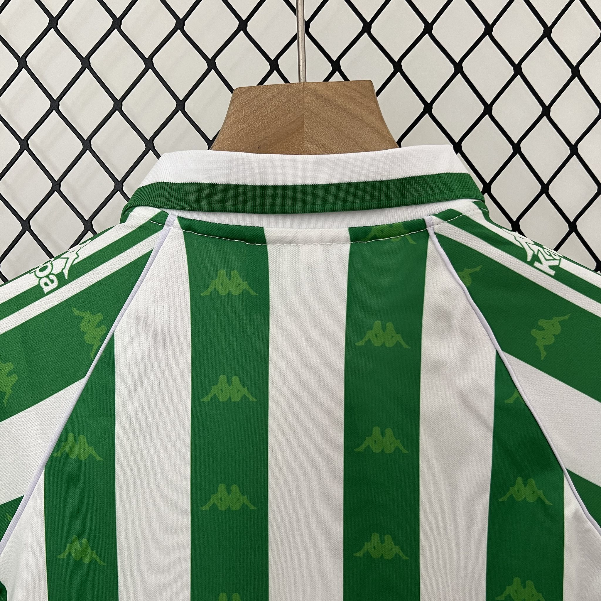 95-97 Real Betis Home Retro Kid Kits Youth Apparels AAAAJersey Wholesale Yupoo 3