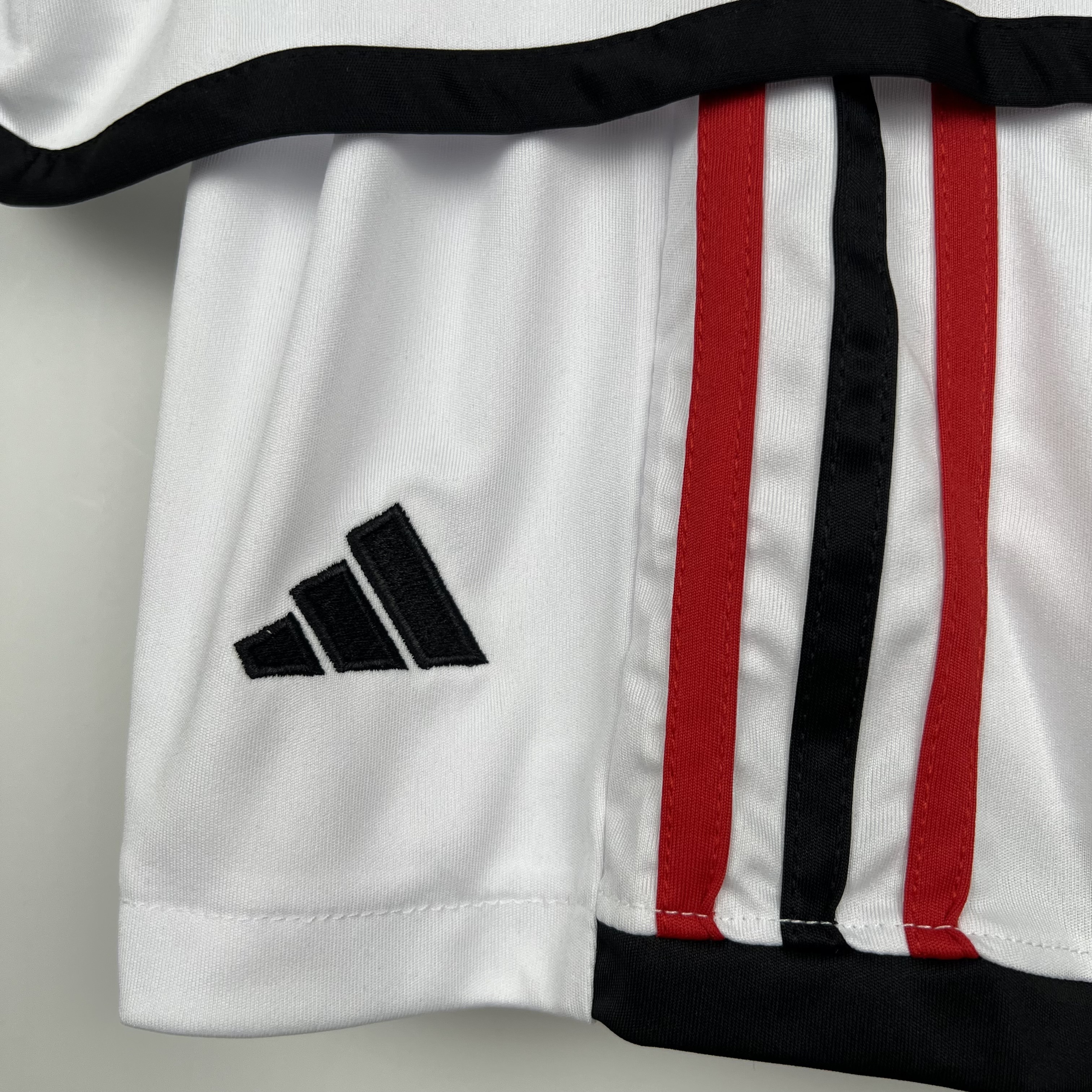23-24 Kids Sao Paulo home size 16-28 3