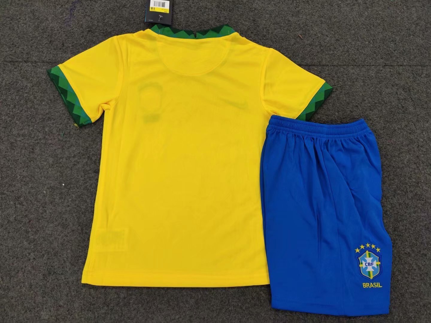 2020 Brazil home yellow kids 2