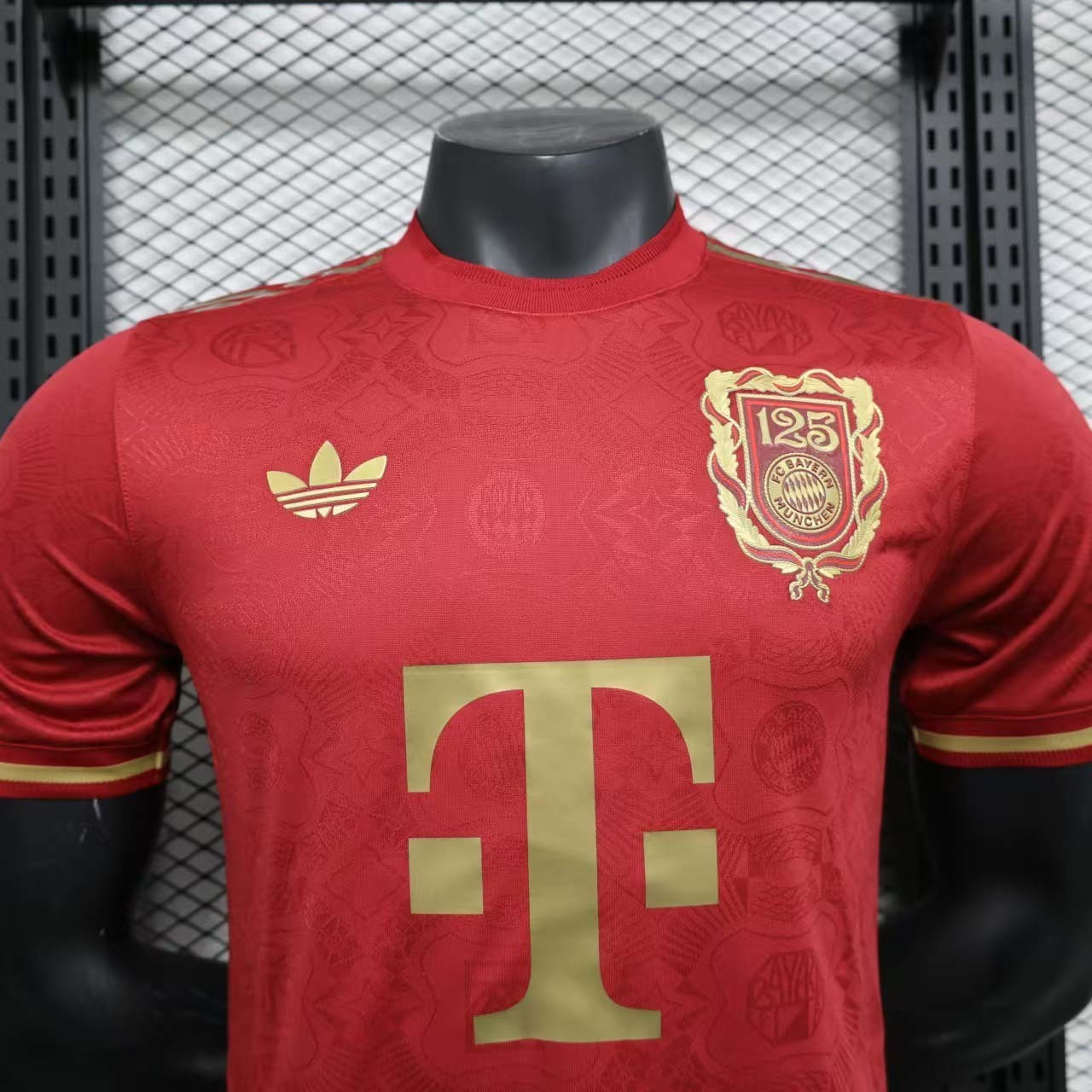 25-26 Bayern Munich 125th Anniversary Commemoration Red Player Version Shirt AAAAJersey Yupoo 5