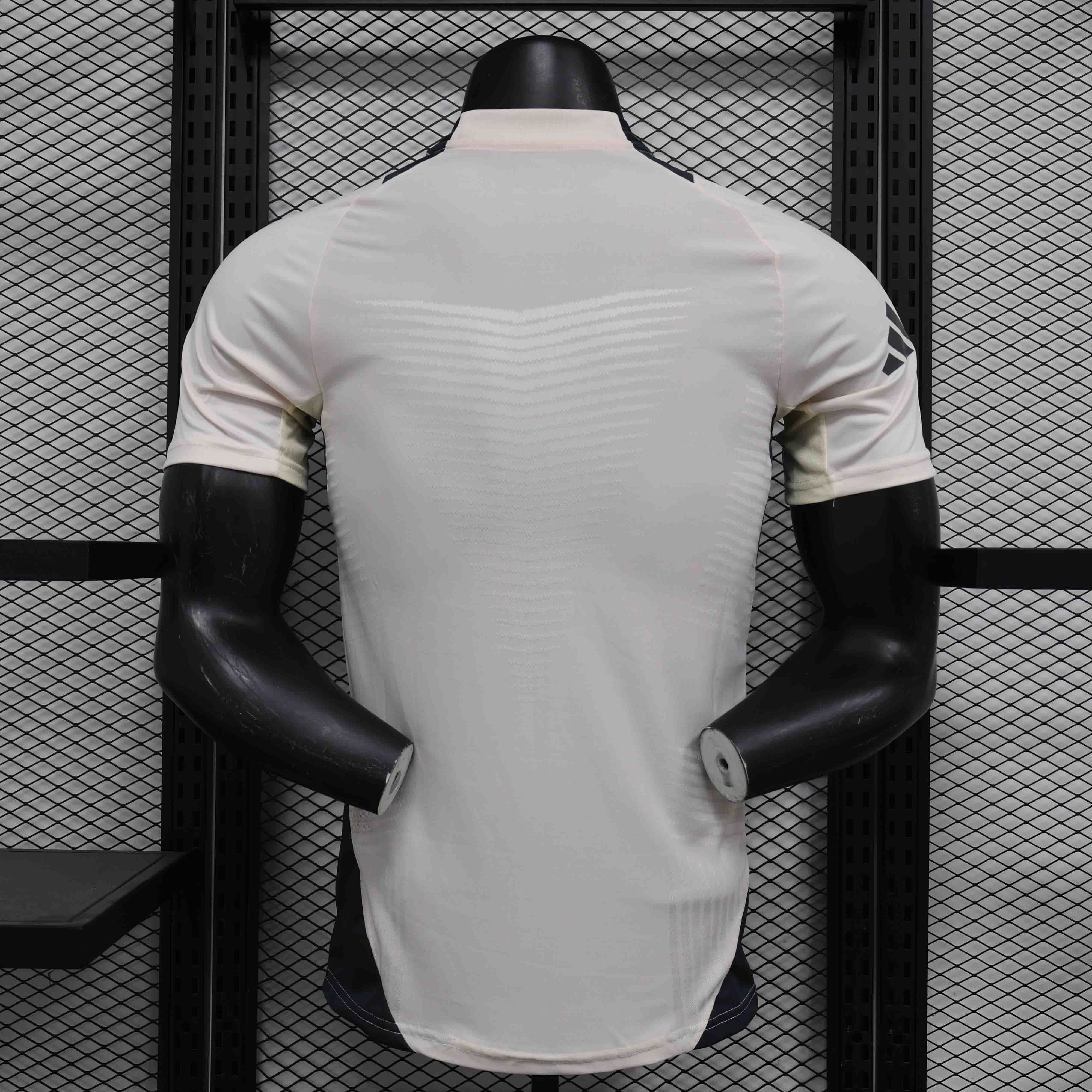 24-25 Real Madrid Training Kit Player Version Shirt AAAAJersey Supplier Yupoo-1 1