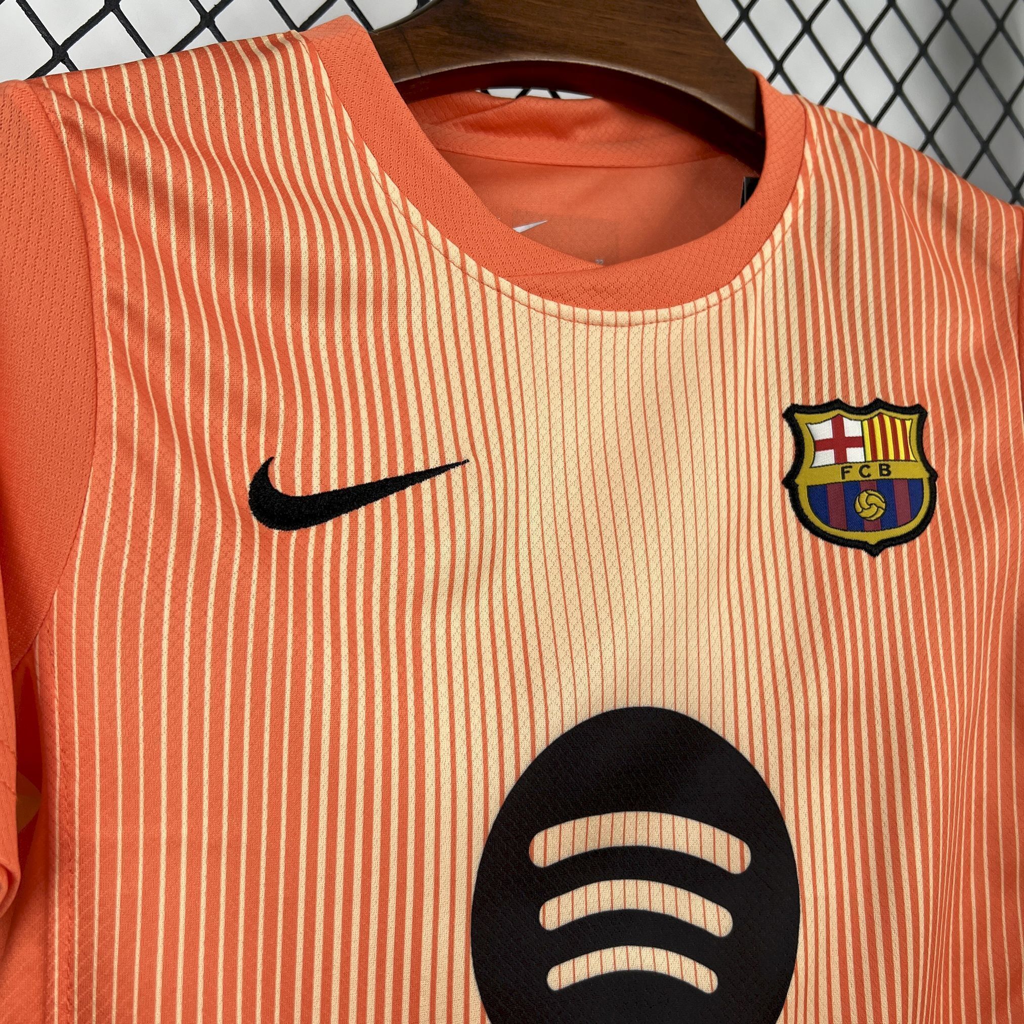 25-26 Kids Barcelona Goalkeeper Kit Youth Apparels Football AAAAJersey Dropship Yupoo-1 2
