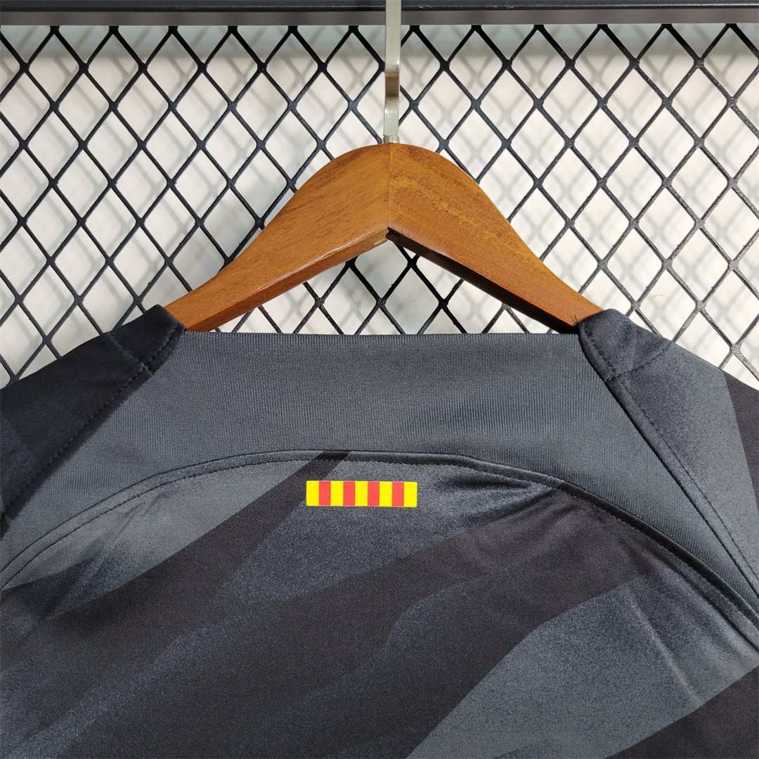 23-24 Barcelona Black Goalkeeper 1
