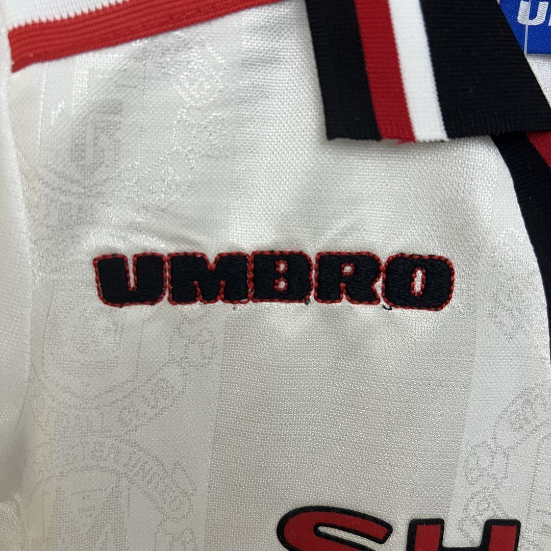 97-98 Manchester United Away Retro Kid Kits Youth Apparels Soccer AAAAJersey Yupoo 6