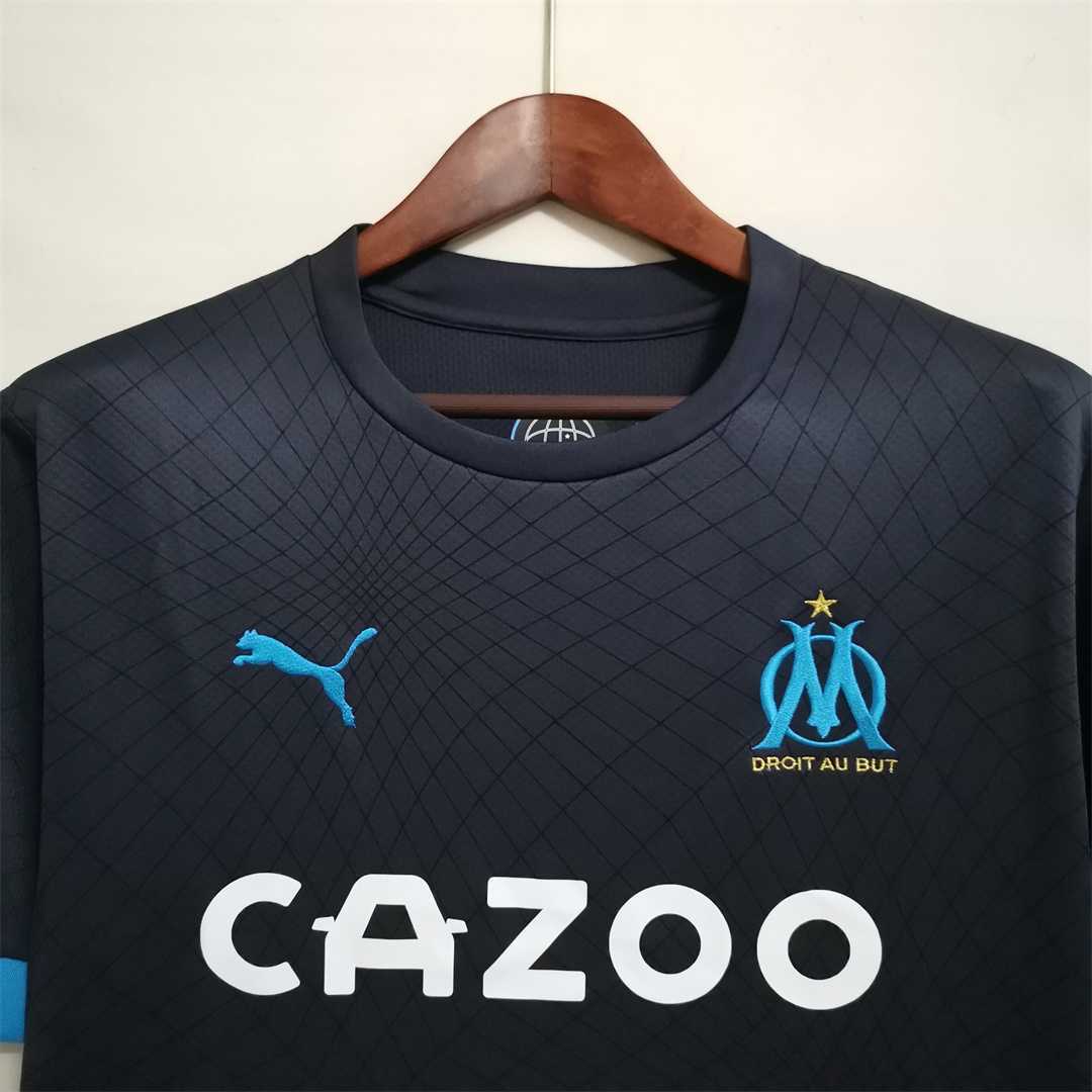 22-23 Marseille away 6