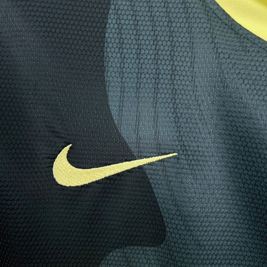 24-25 Barcelona Training Shirt Football Uniforms AAAAJersey Supplier Yupoo 2