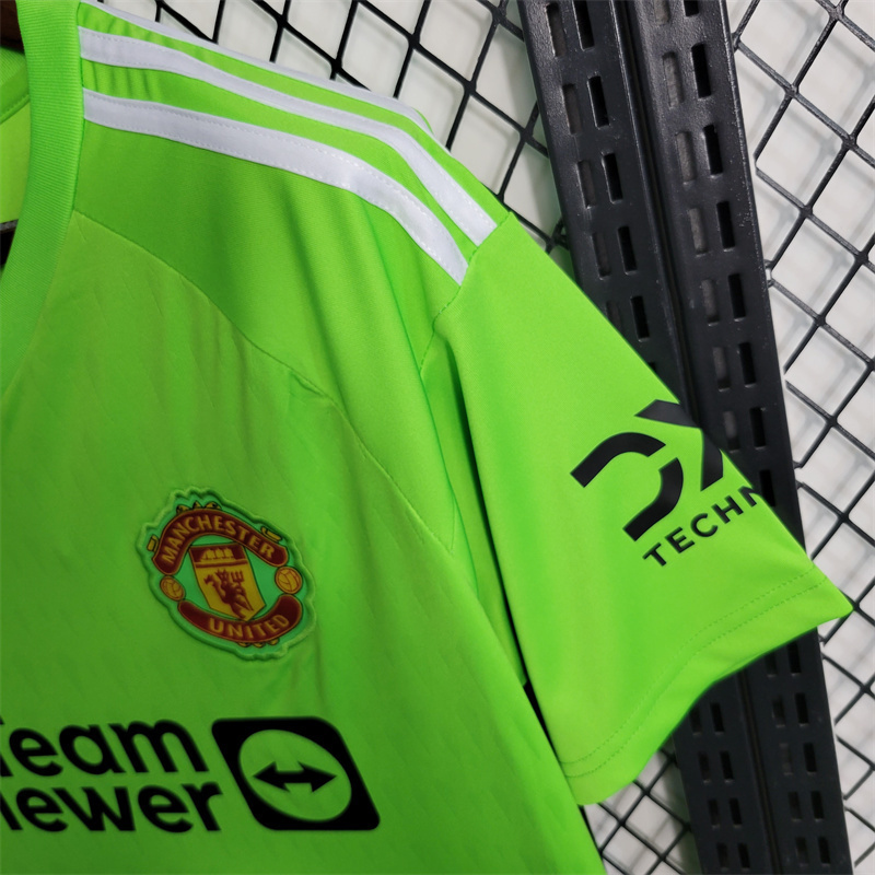 23-24 Manchester United goalkeeper green size S-XXL Soccer Jersey 5