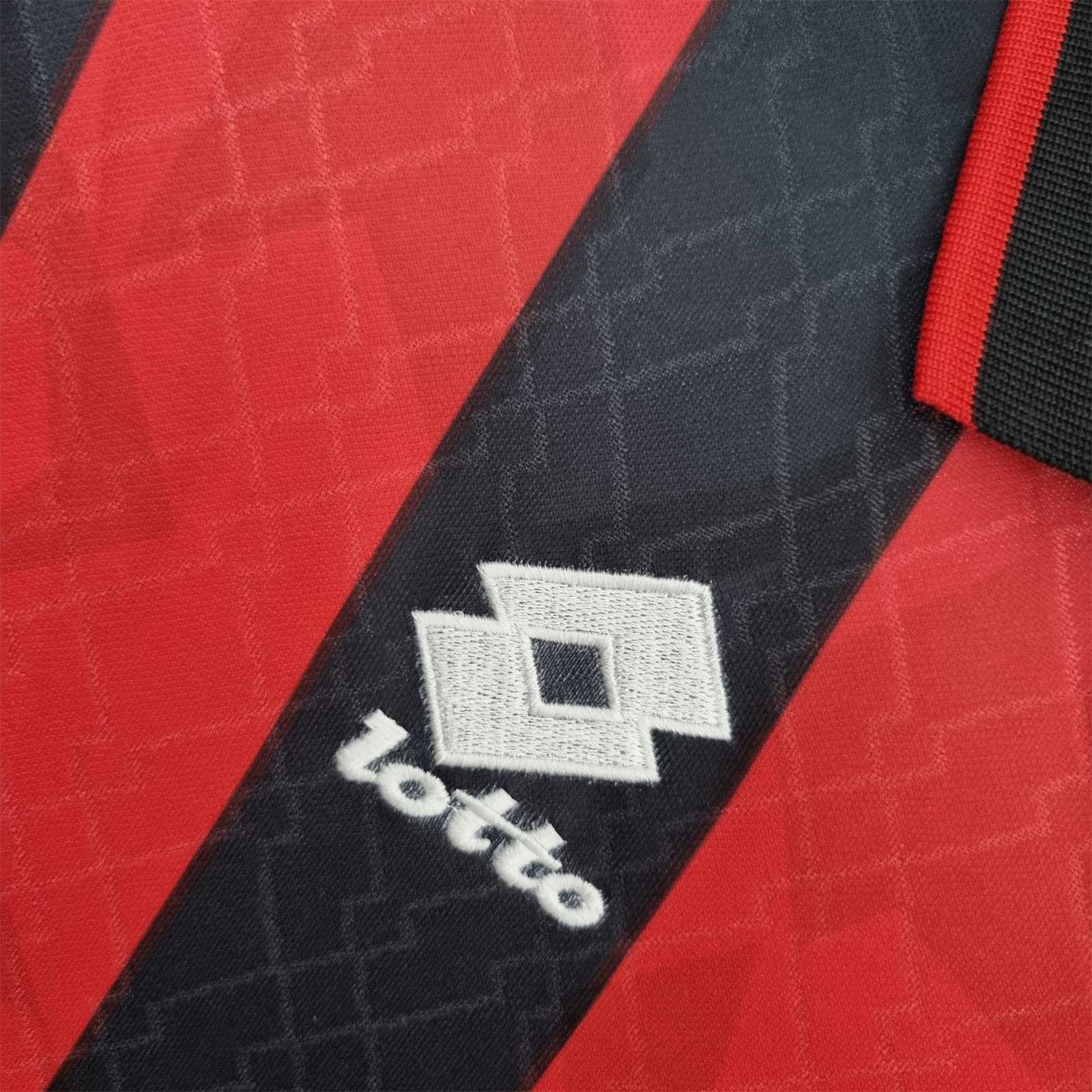 95-96 AC Milan home 5