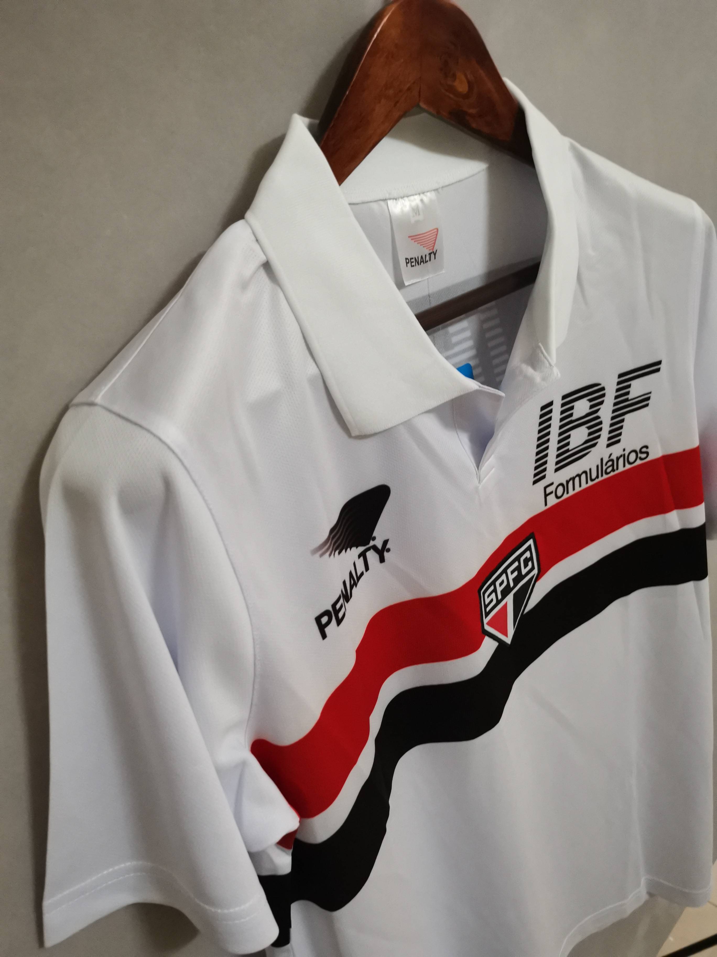 91-92 Sao Paulo home 3