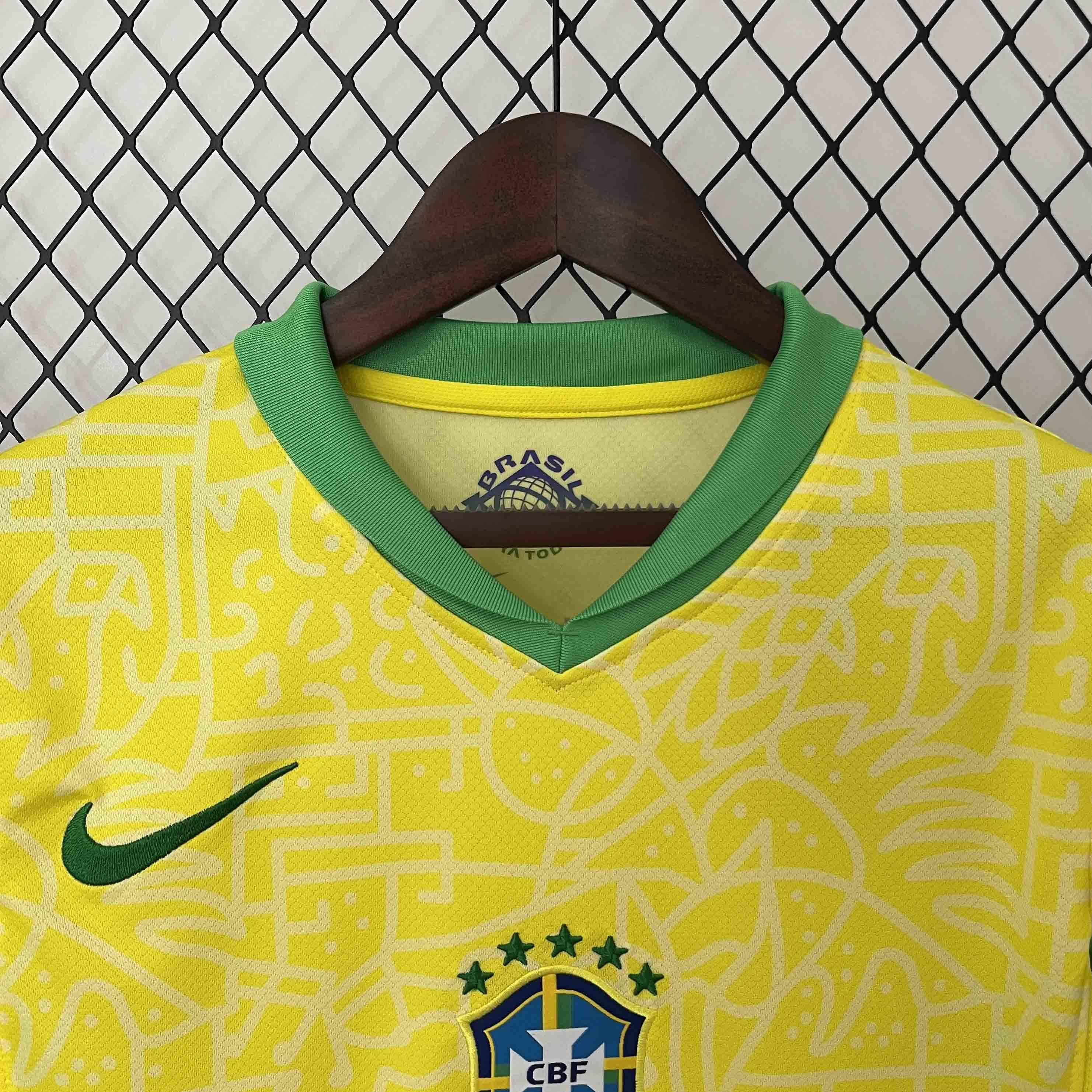 2024 Brazil Home Women Shirt Copa Amerca Apparel AAAAJersey Wholesale Yupoo 5