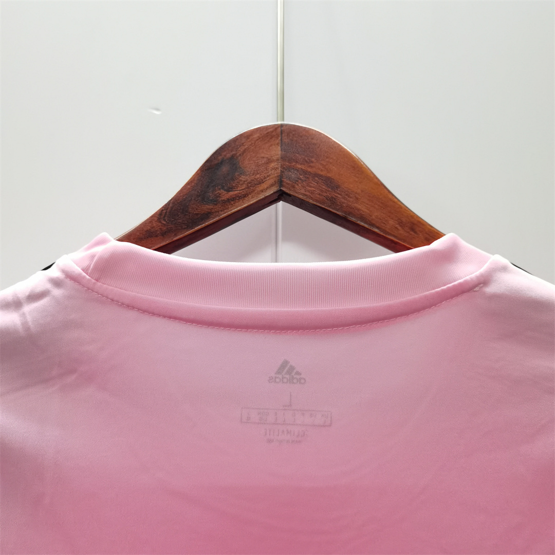 19-20 Leicester City away pink 5