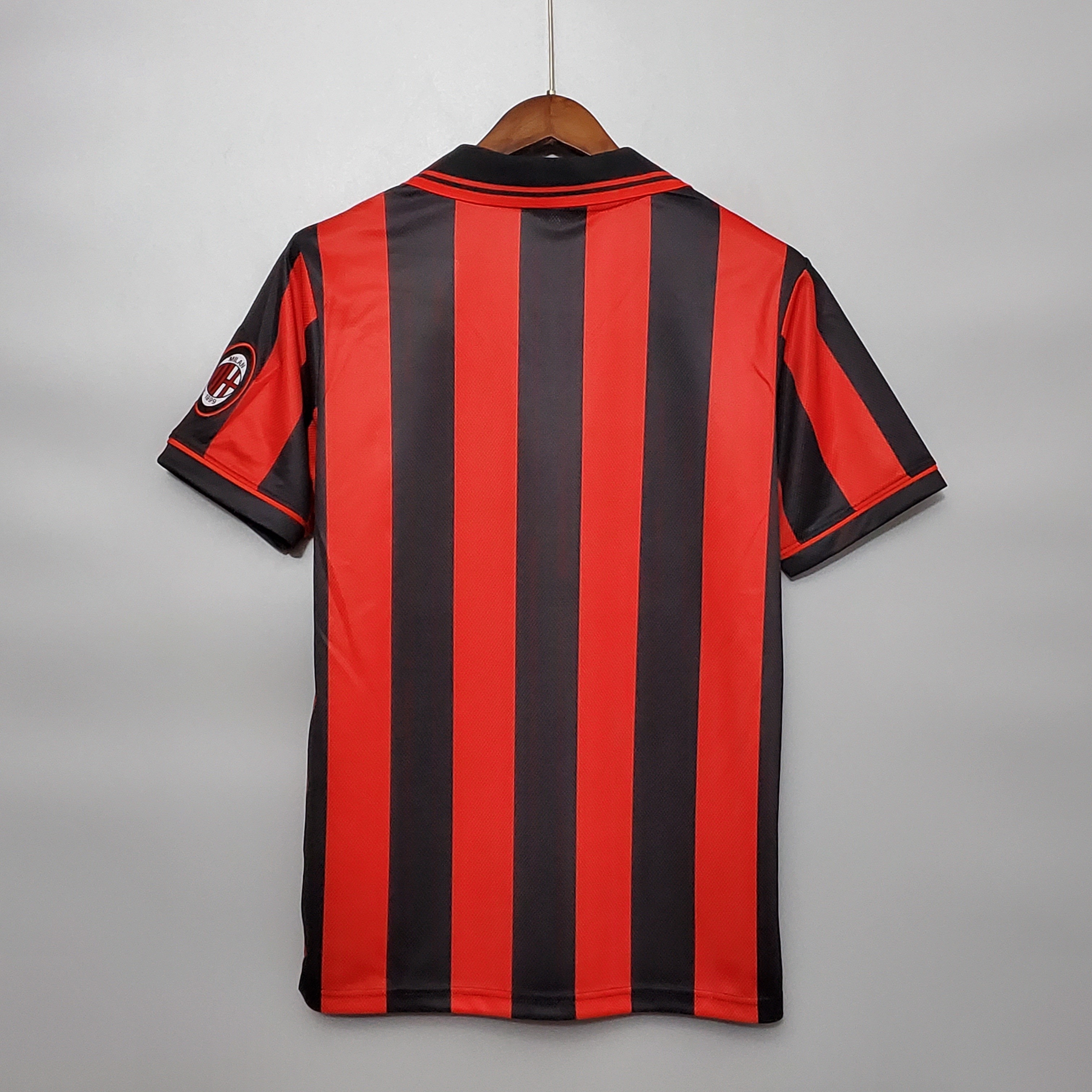 96-97 AC Milan home 3