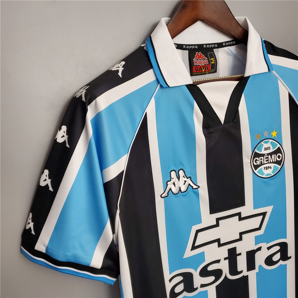 00-01 Gremio home 4