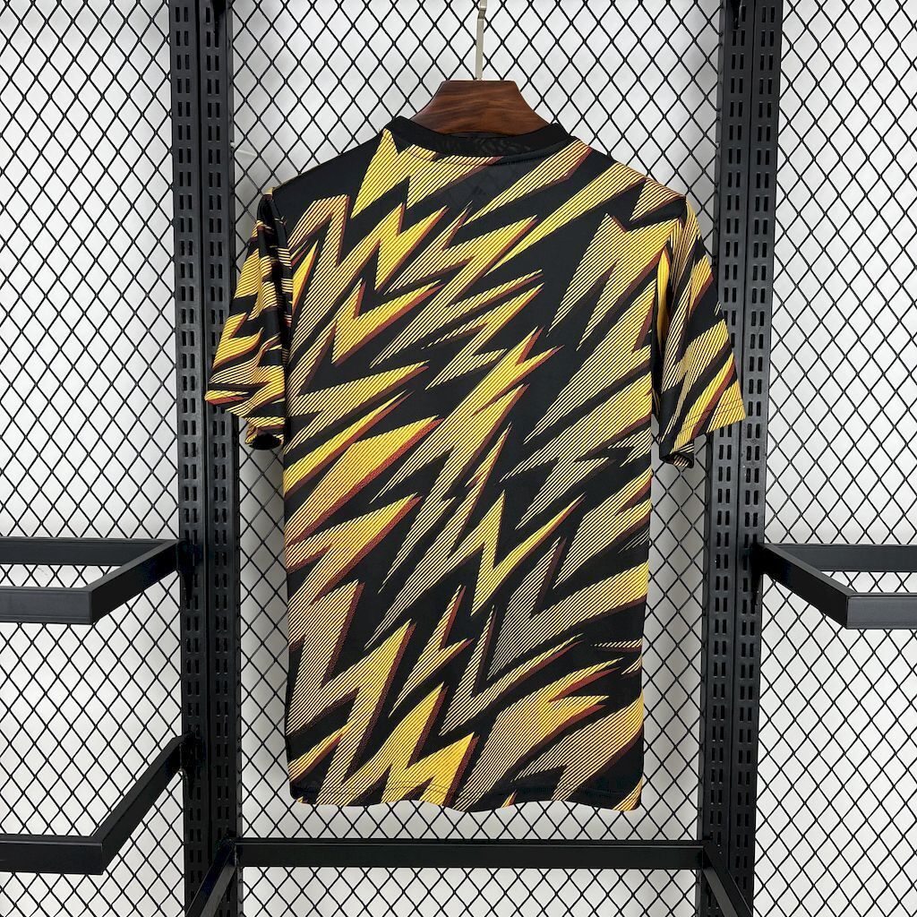 25-26 AS Roma Pre-Match Yellow Shirt Football Apparels Soccer AAAAJersey Yupoo 1