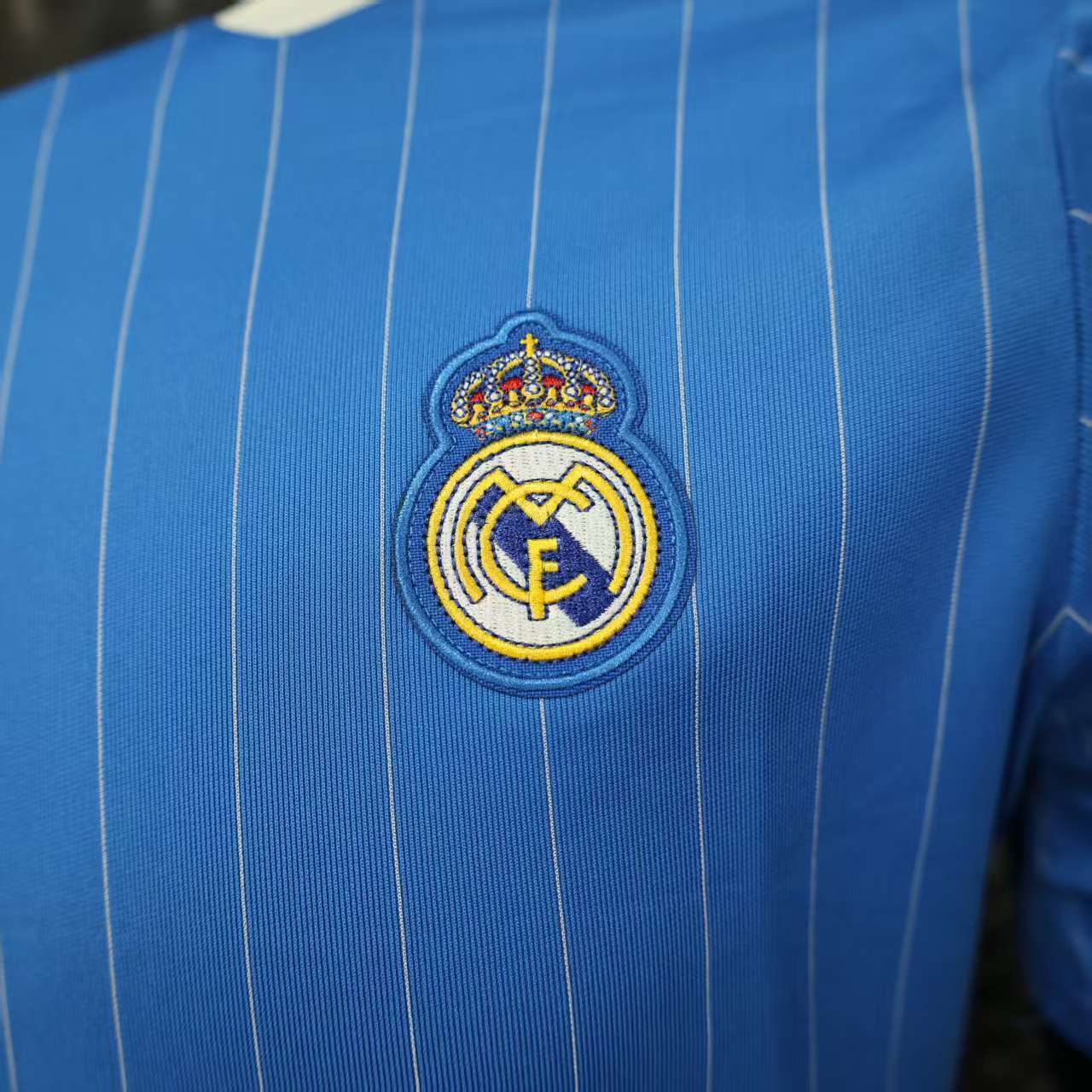 25-26 Real Madrid Casual Retro Style Football Shirt Apparels AAAAJersey Wholesale Yupoo 9