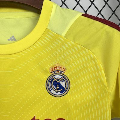 25-26 Real Madrid Yellow Goalkeeper Kid Kits Youth Apparels Sino AAAAJersey Supply Yupoo 7