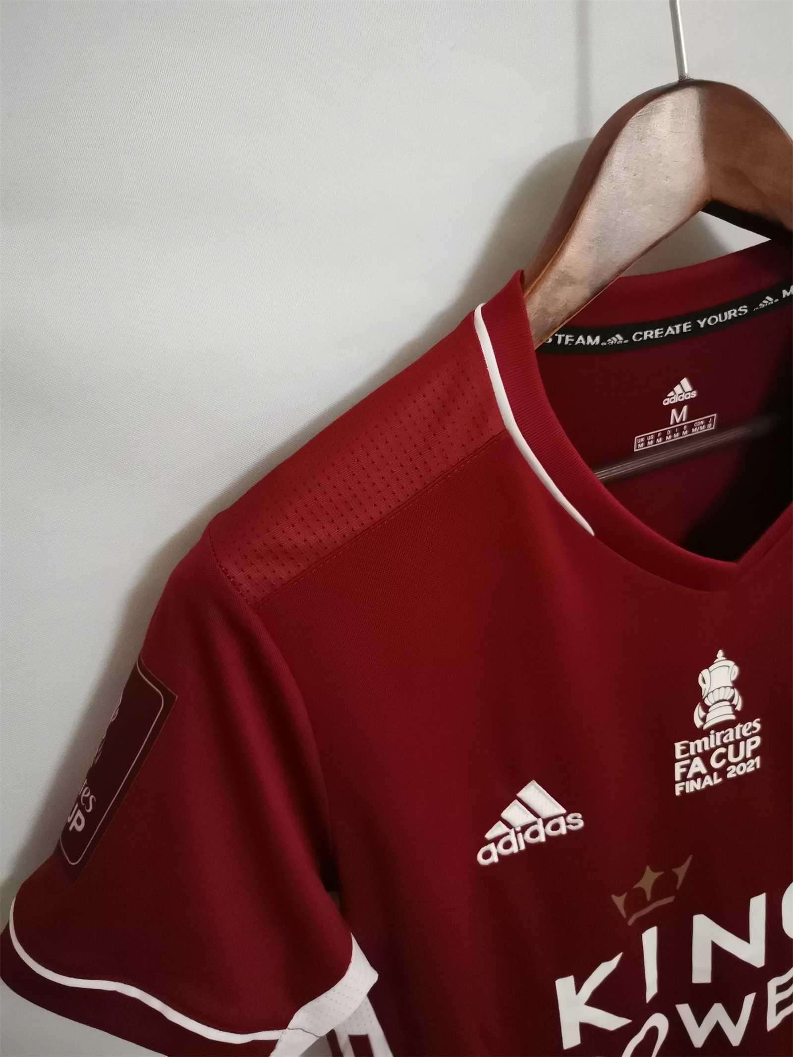 20-21 Leicester City third away with FA cup sponsers 3