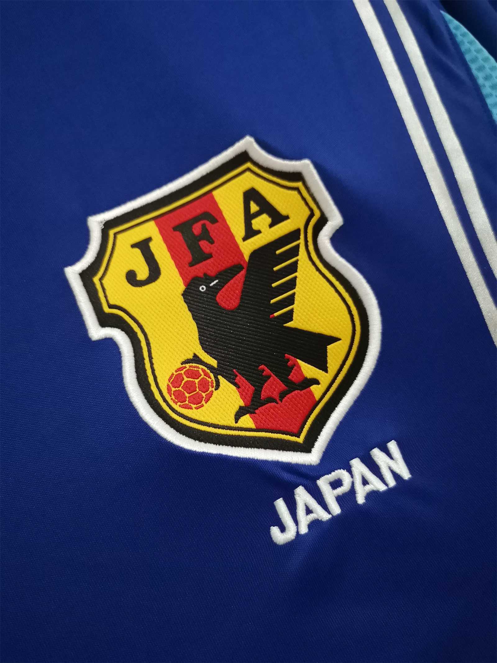 2006 Japan home blue 1
