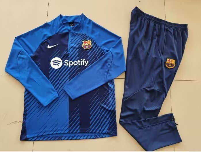 23-24 Barcelona Training Long Sleeve Soccer Jerseys Yupoo