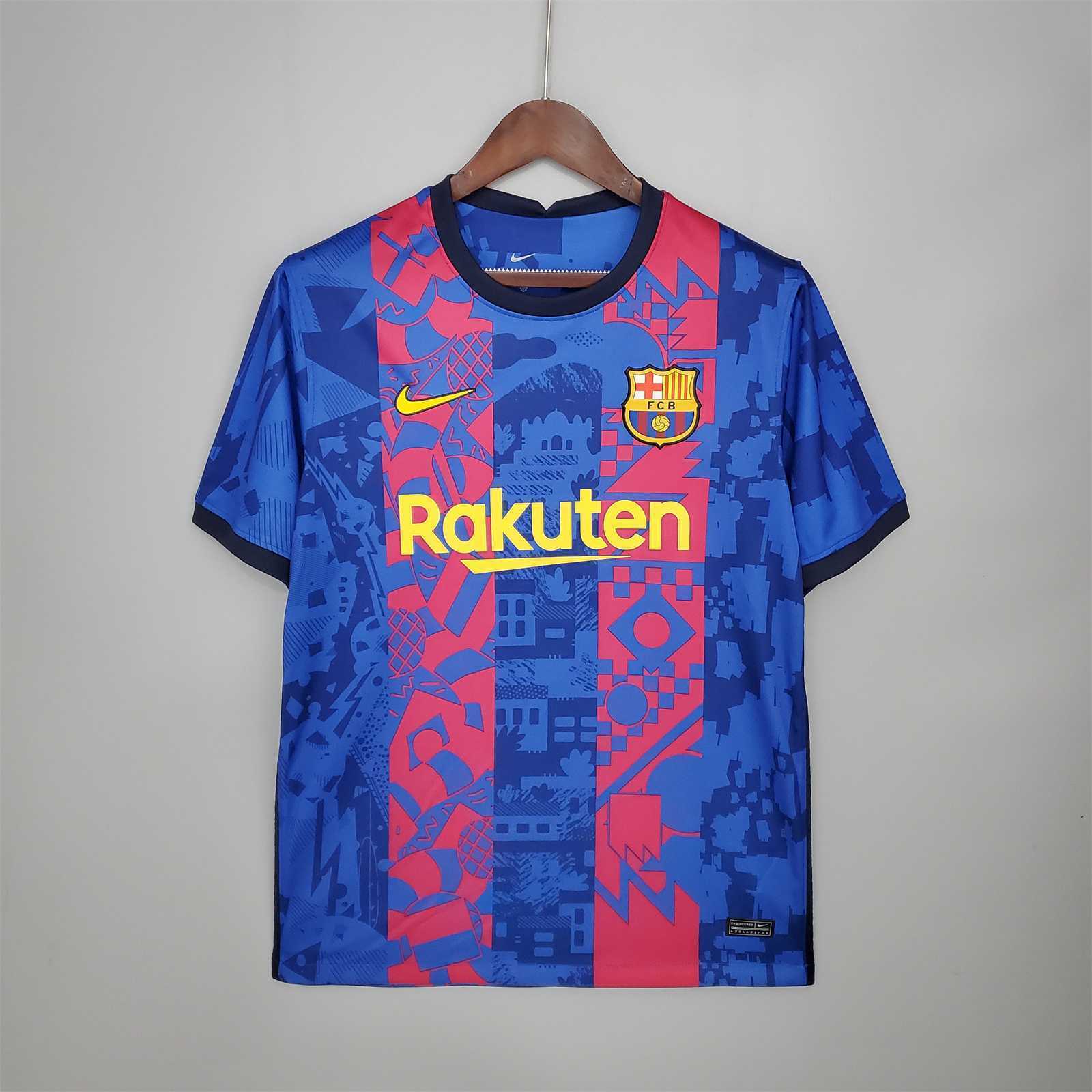 21-22 Barcelona third away