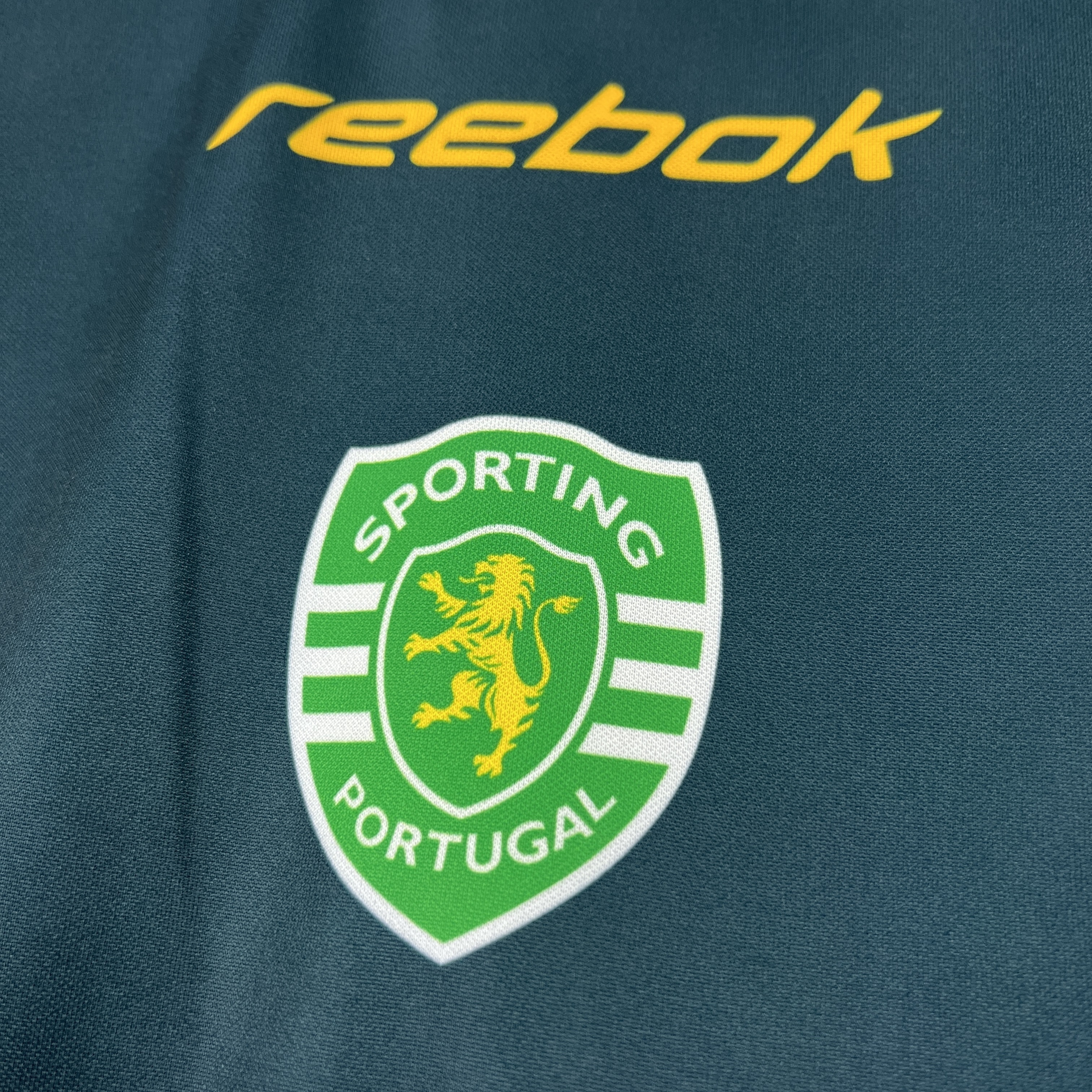 02-03 Sporting Away Football Retro Kit Vintage T-Shirt AAAAJersey Wholesale Yupoo 2