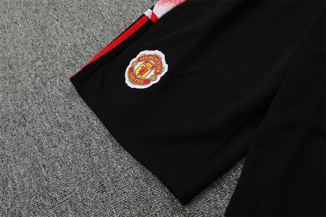 22-23 Manchester United training suit short sleeve kit red black and white color matching 14
